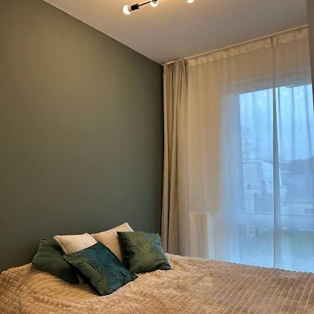 Warsaw Airport Apartment Eksteriør billede